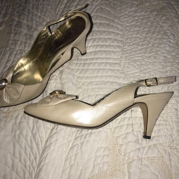 Vintage M by Bruno Magli kitten heels - Picture 2 of 4